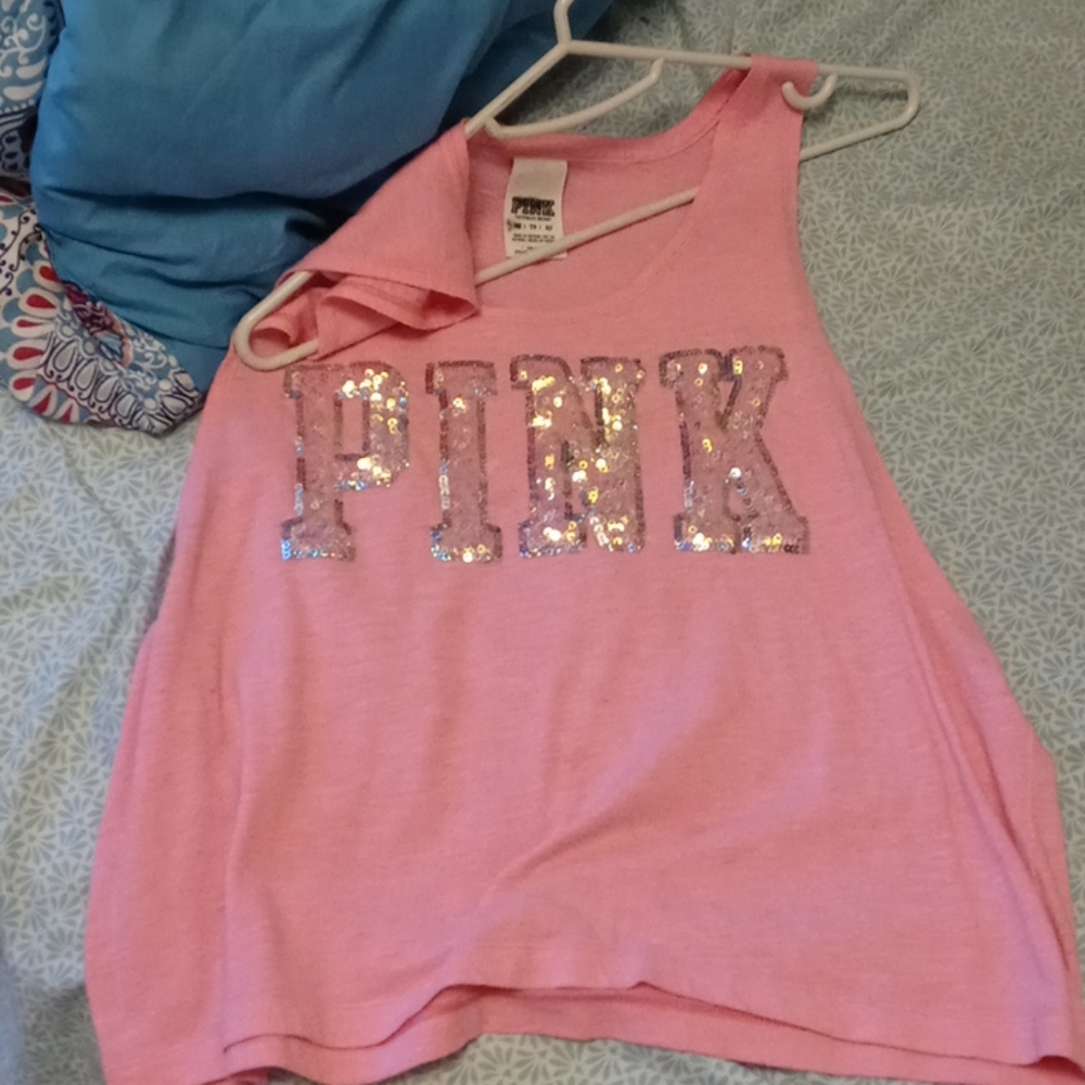 Pink tank top